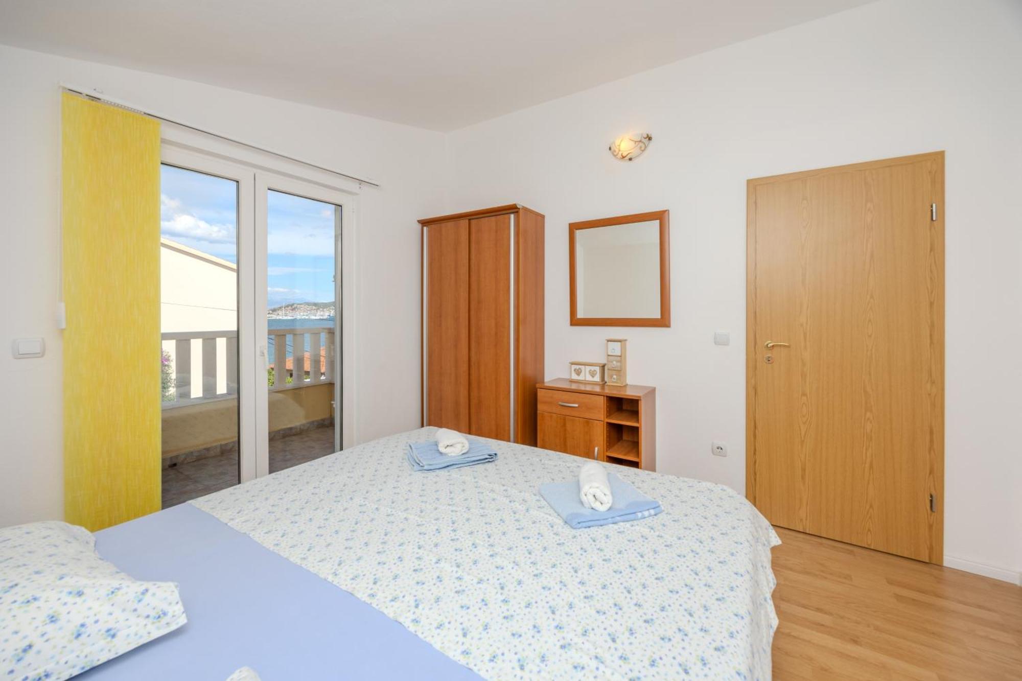Apartman Markulin Trogir Buitenkant foto