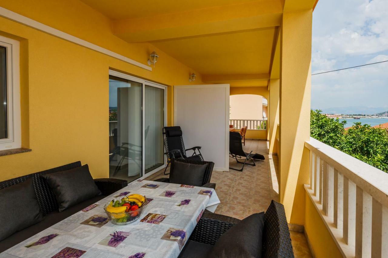 Apartman Markulin Trogir Buitenkant foto